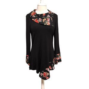 Cozy collection black floral long sleeve tunic top Small